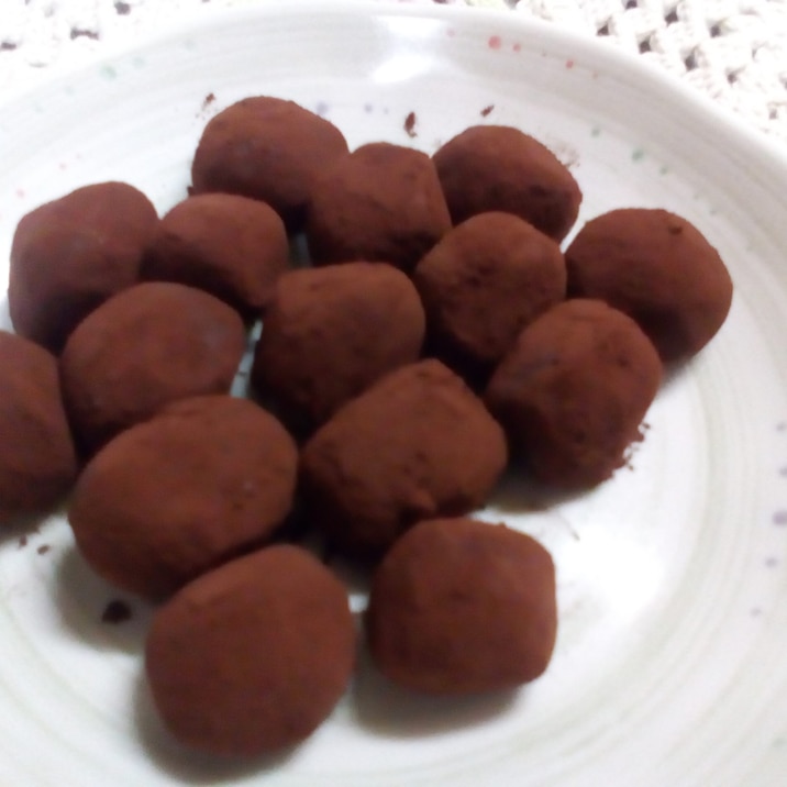 生クリーム不使用 ホエーで簡単トリュフ レシピ 作り方 By Fatima Pt 楽天レシピ 生クリーム不使用 ホエーで簡単トリュフ レシピ 作り方 By Fatima Pt 楽天レシピ